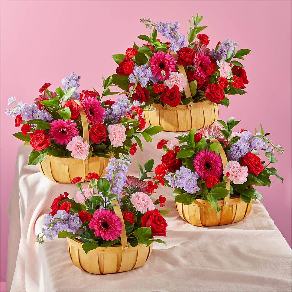Pink Picnic Basket – Vons Pavilions, Pleasanton CA