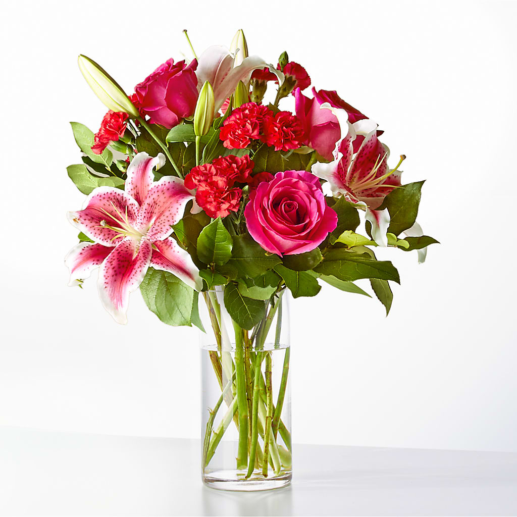 Love at First Sight Bouquet – Vons Pavilions, Pleasanton CA