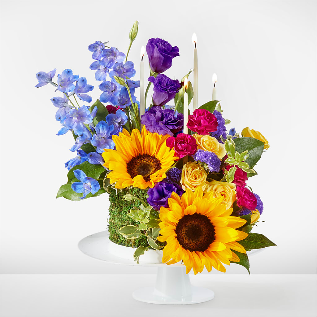 Star of the Day Floral Cake – Vons Pavilions, Pleasanton CA