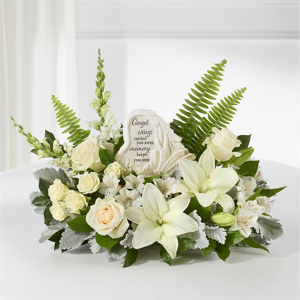 Holding You Close Arrangement –  Vons Pavilions, Pleasanton CA