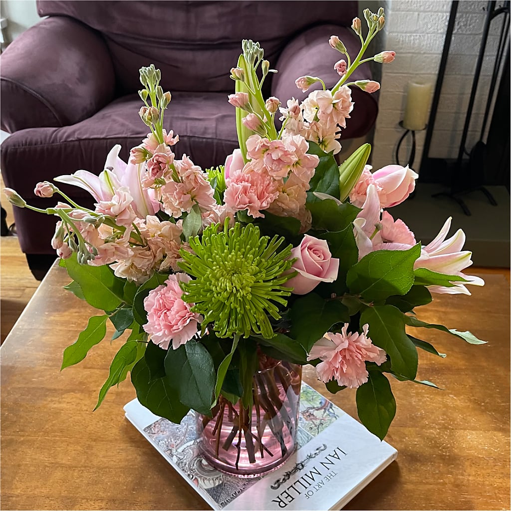 Pretty in Pink Bouquet –  Vons Pavilions, Pleasanton CA
