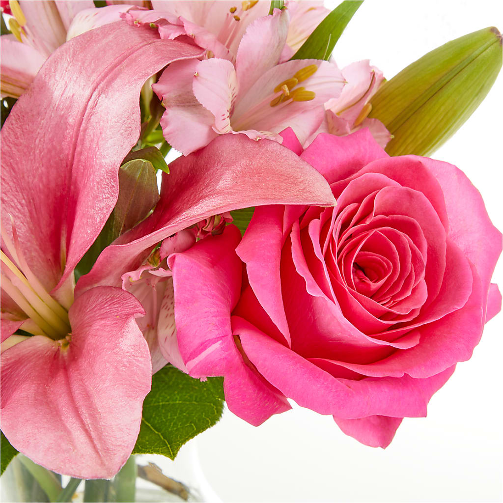 Lots of Love Bouquet –  Vons Pavilions, Pleasanton CA
