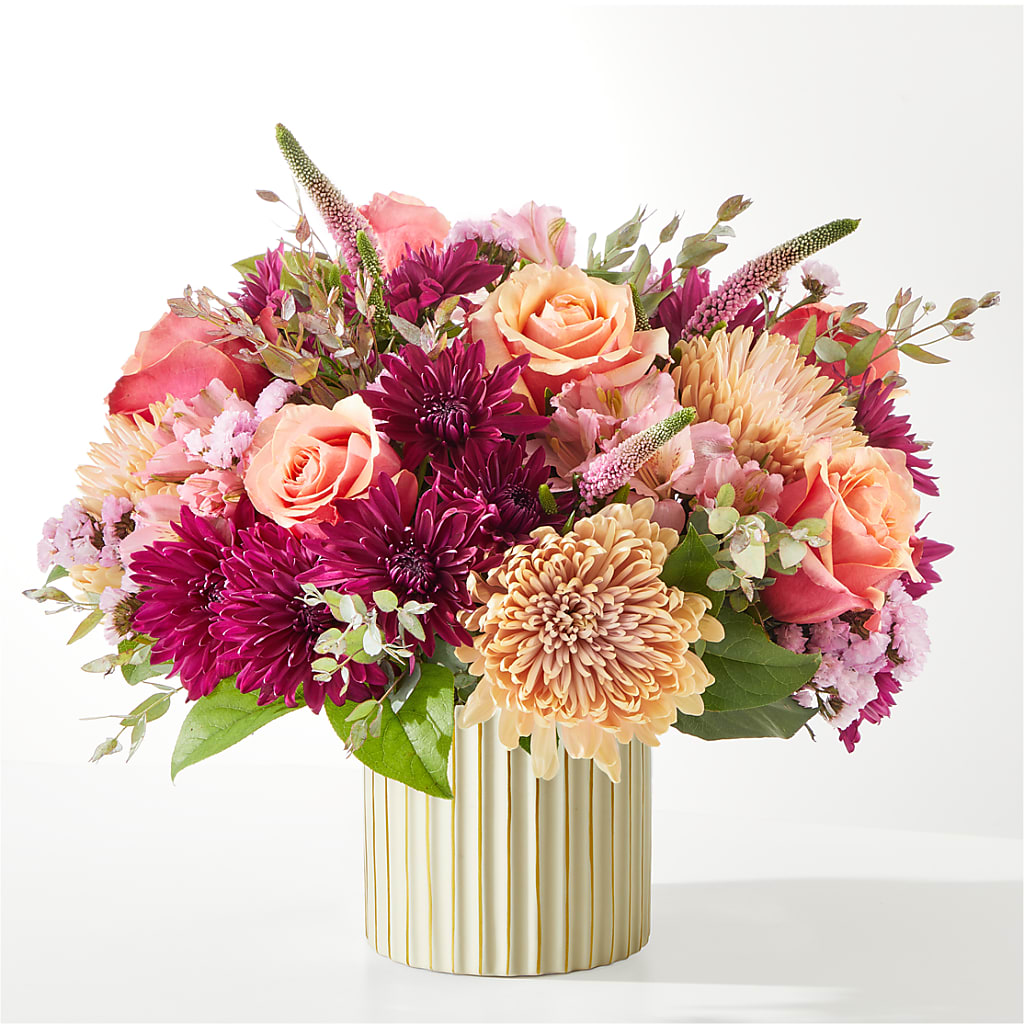 Berry Cobbler Bouquet with Ivory Vase –  Vons Pavilions, Pleasanton CA