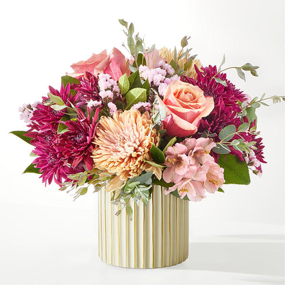 Berry Cobbler Bouquet with Ivory Vase –  Vons Pavilions, Pleasanton CA