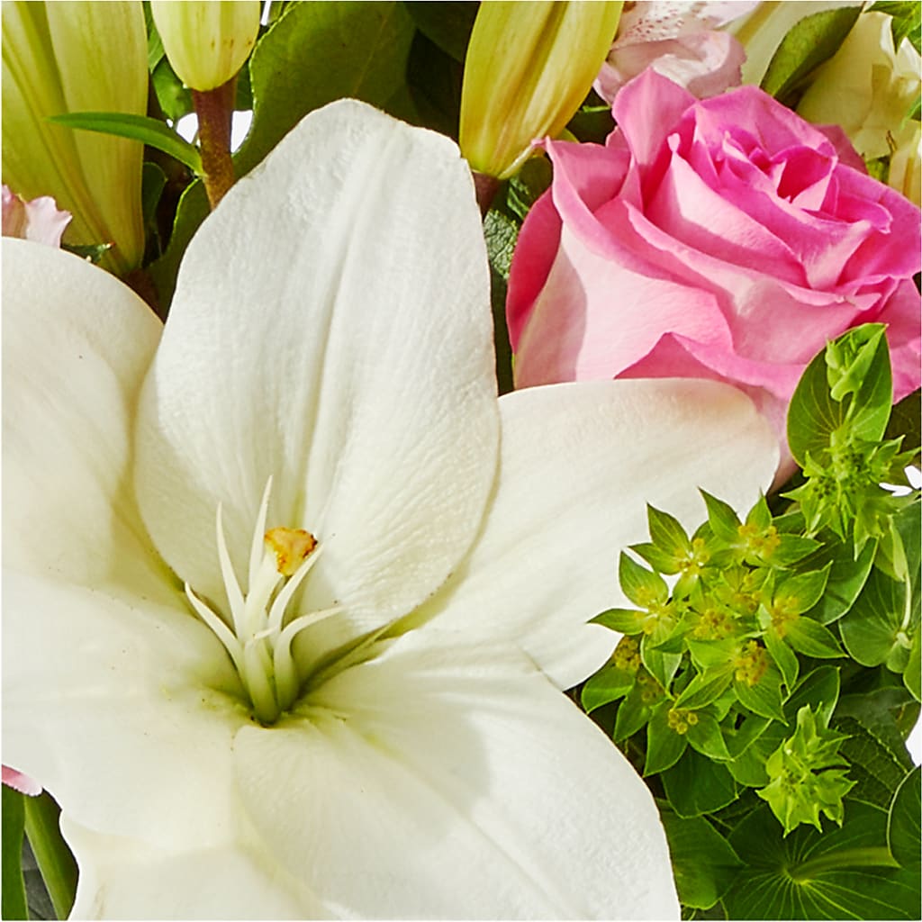 Fondly Bouquet –  Vons Pavilions, Pleasanton CA